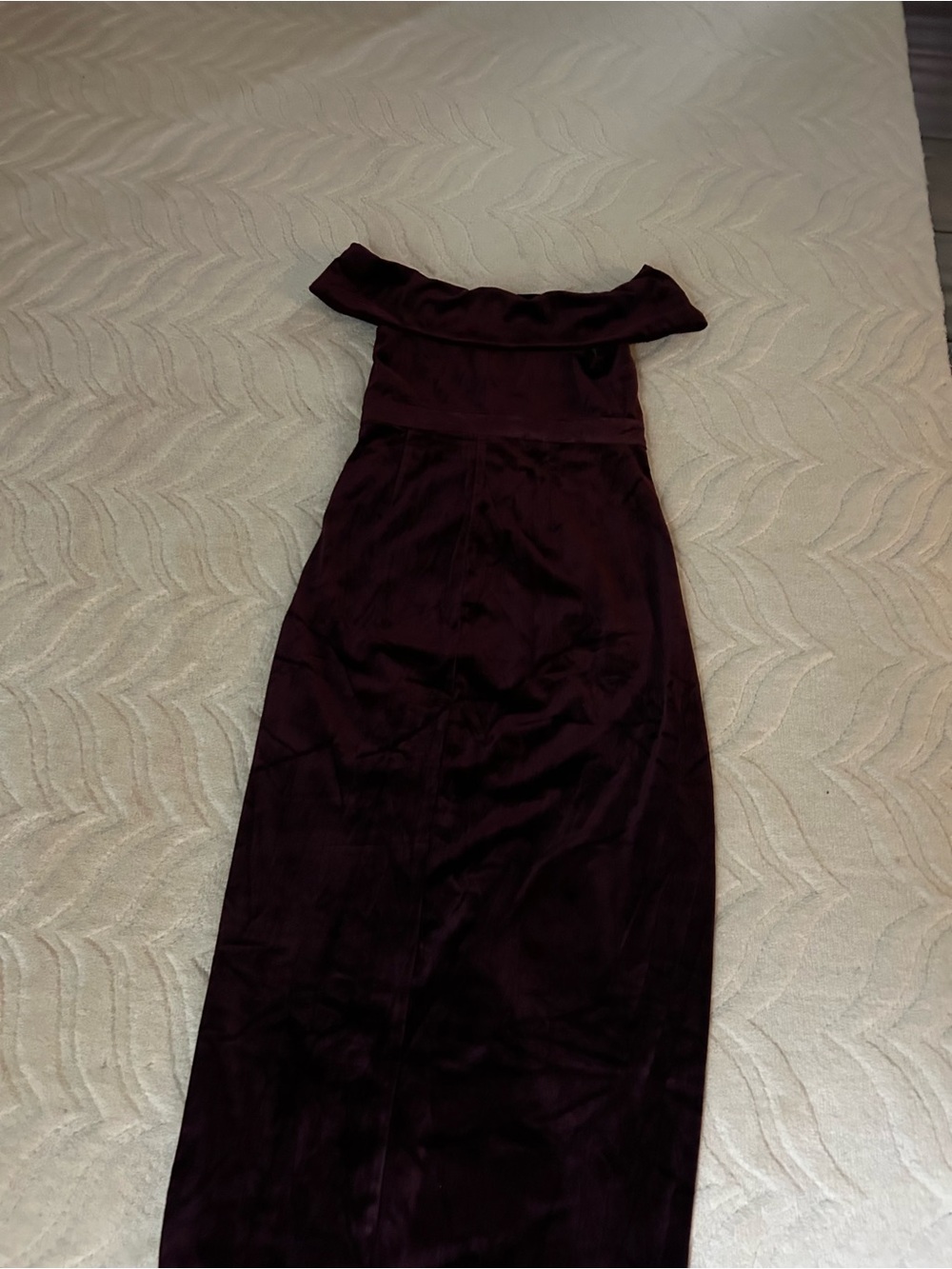 Off-Shoulder Burgundy Velvet Womens Dress